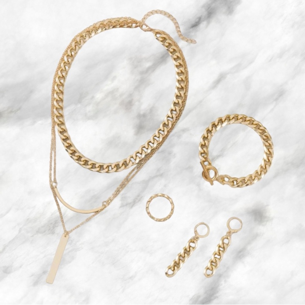 Gold Tone Chain Link Jewelry Set